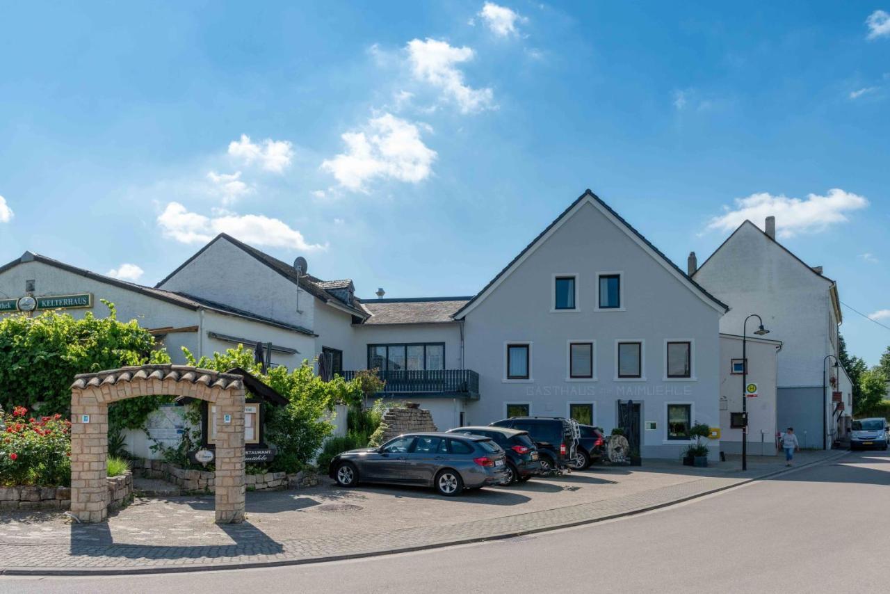 Wein Erlebnis Hotel Maimuehle Perl Exterior photo